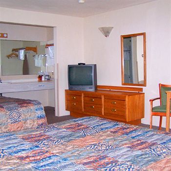 Main Motel - An Independent Magnuson Hotel Ely Exterior foto